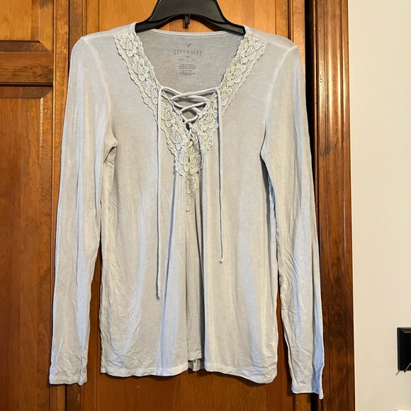 American Eagle Soft and Sexy Long Sleeve Shirt Size Small Light Blue / Green - Picture 2 of 3
